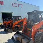shRide-on skid-steer loader