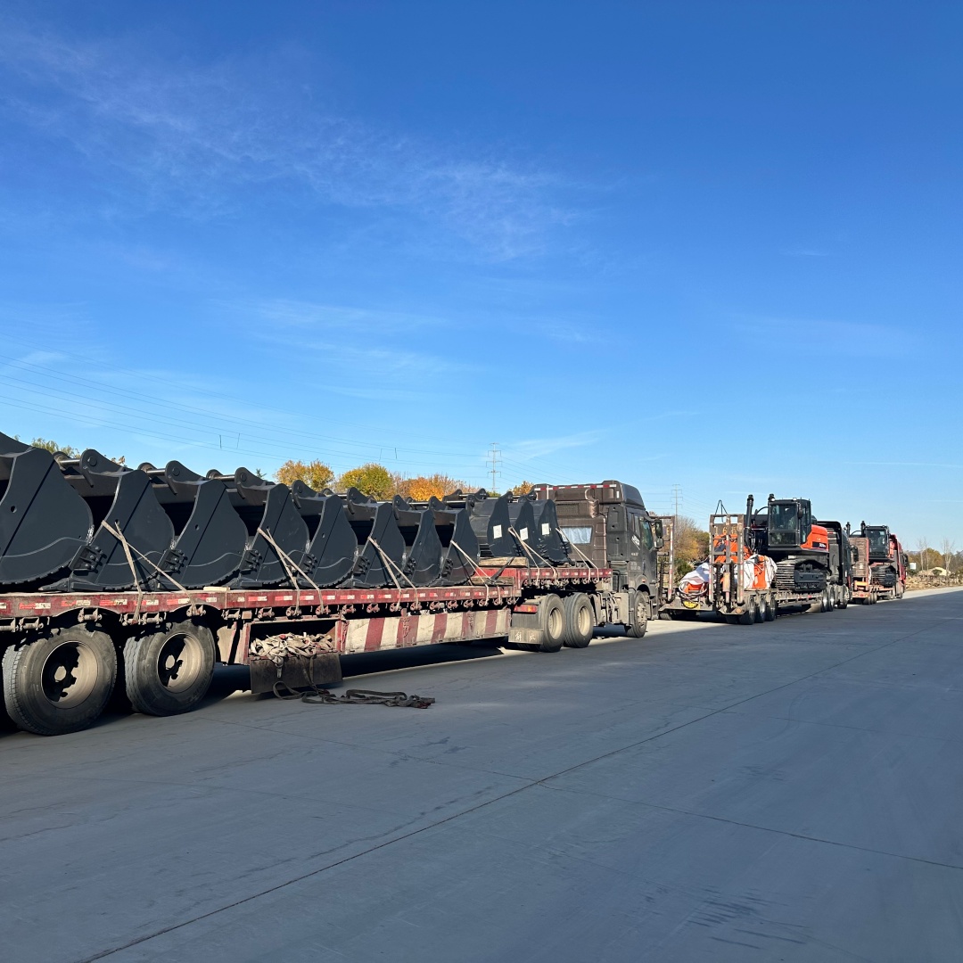 DX370 crawler excavator