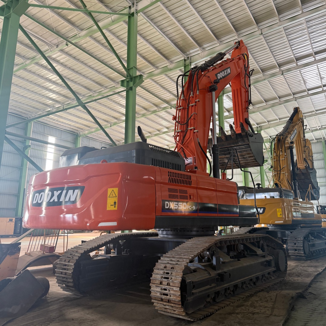 DX550 crawler excavator