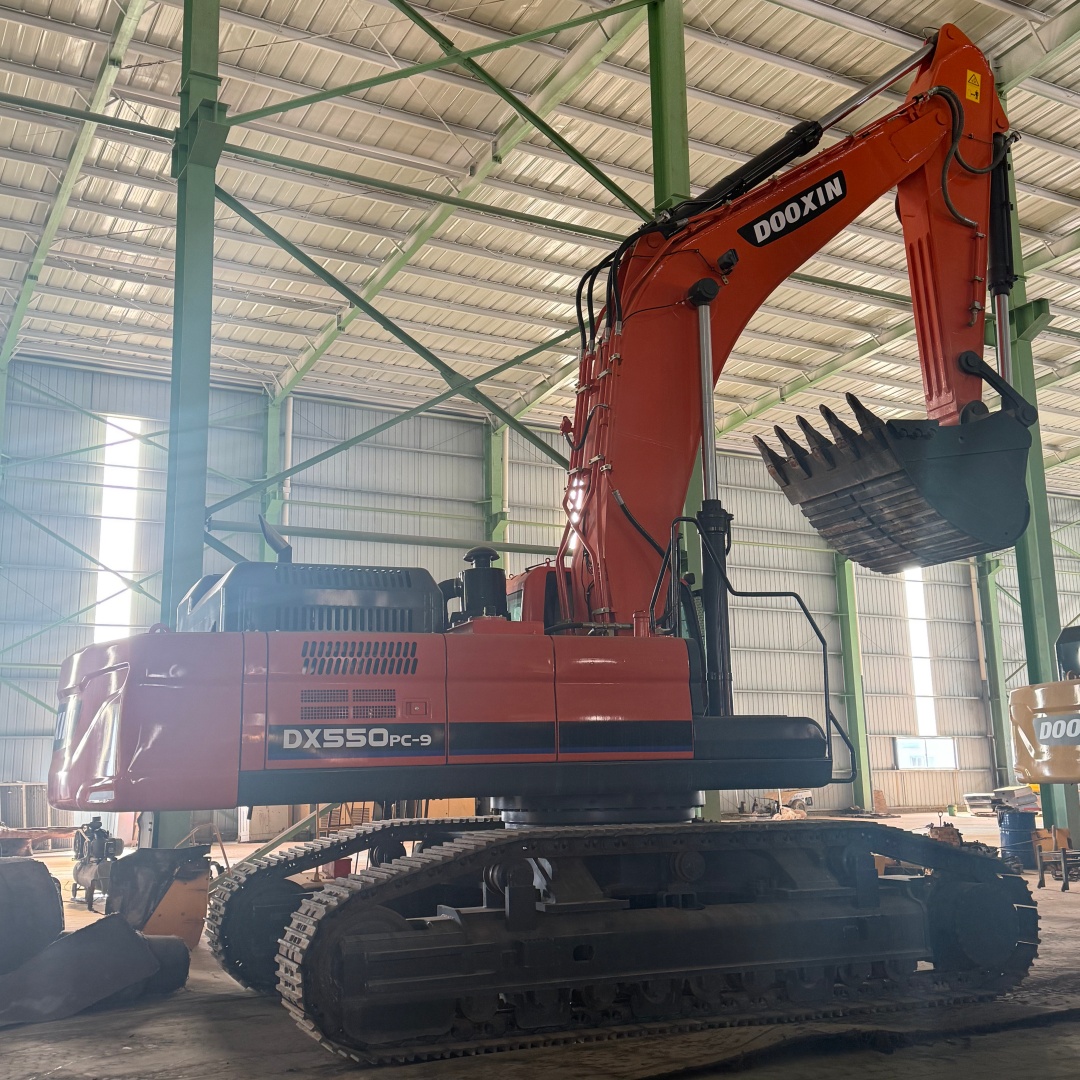 DX550 crawler excavator